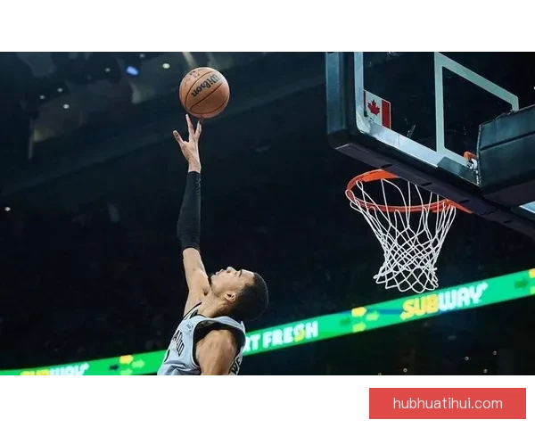 文班亚马:全队团结合作互相支持 我们将继续坚持为球队做出无声贡献 文班亚马:全队团结合作互相支持 我们将继续坚持为球队做出无声贡献