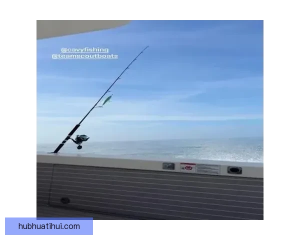 本-西蒙斯转战钓鱼展现新天赋社媒晒金枪鱼收获